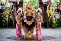 Bali - Barong plesalki