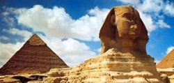 Egipt - Sfinga in piramide