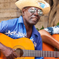 Kuba - Ulični glasbenik